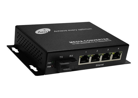 IP30 फाइबर टू ईथरनेट मीडिया कन्वर्टर 4 ईथरनेट 1 फाइबर पोर्ट के साथ